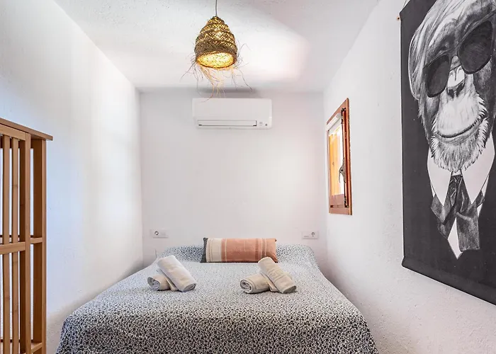 Casa Escorpion 滨海托萨