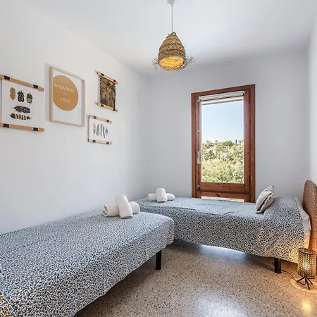 Casa Escorpion וילה טוסה דה מאר